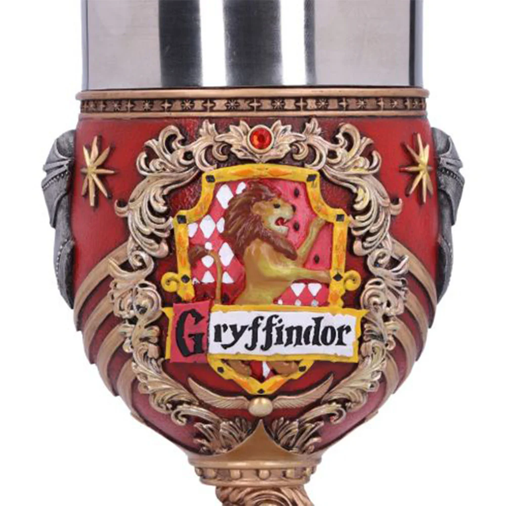 706-harry-potter-gryffindor-collectible-goblet-3.webp Harry Potter Gryffindor Collectible Goblet